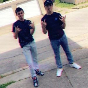 Meet your Posher, Wesley